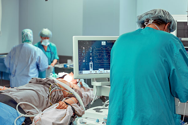 Nurses in an ICU looking after patients